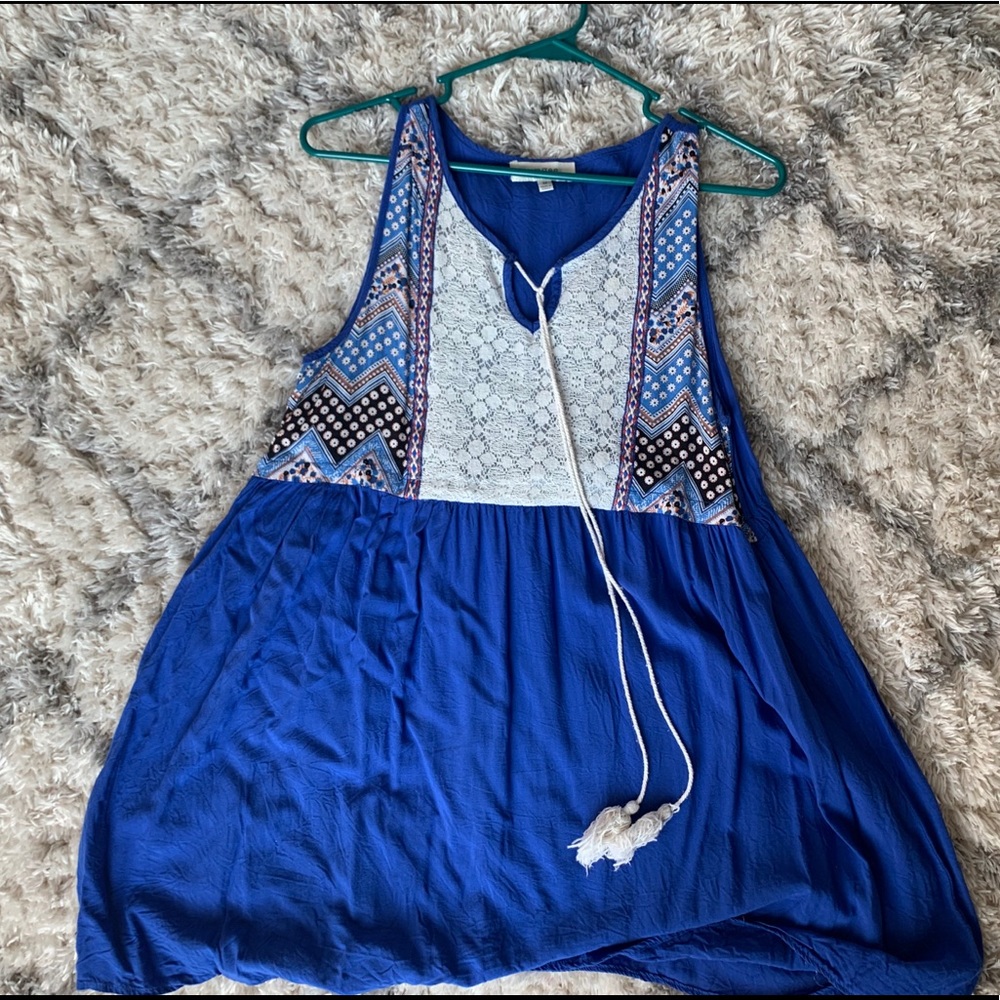 Boutique flowy tank top